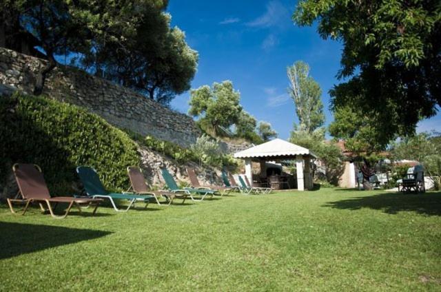 Allea Hotel And Apartments Toroni Esterno foto